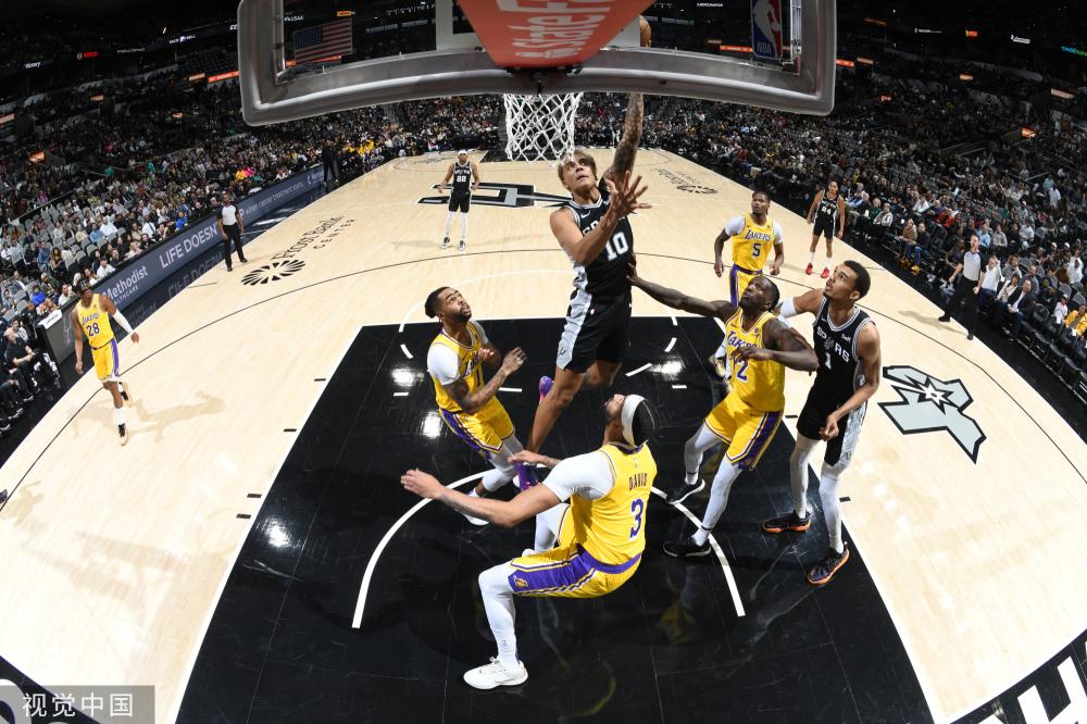 向成功的关 向成功的关