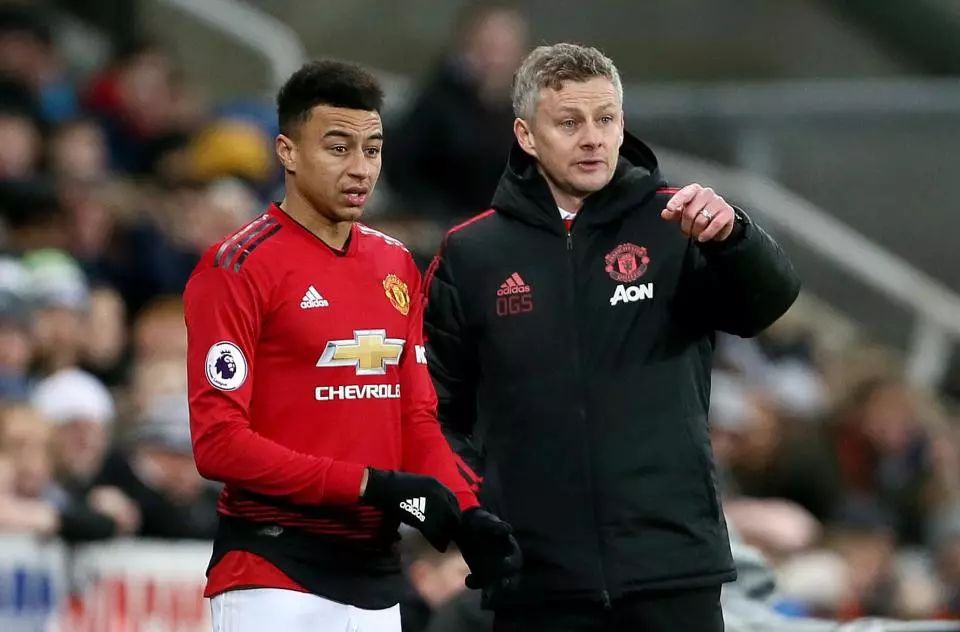 而是对自己 而是对自己