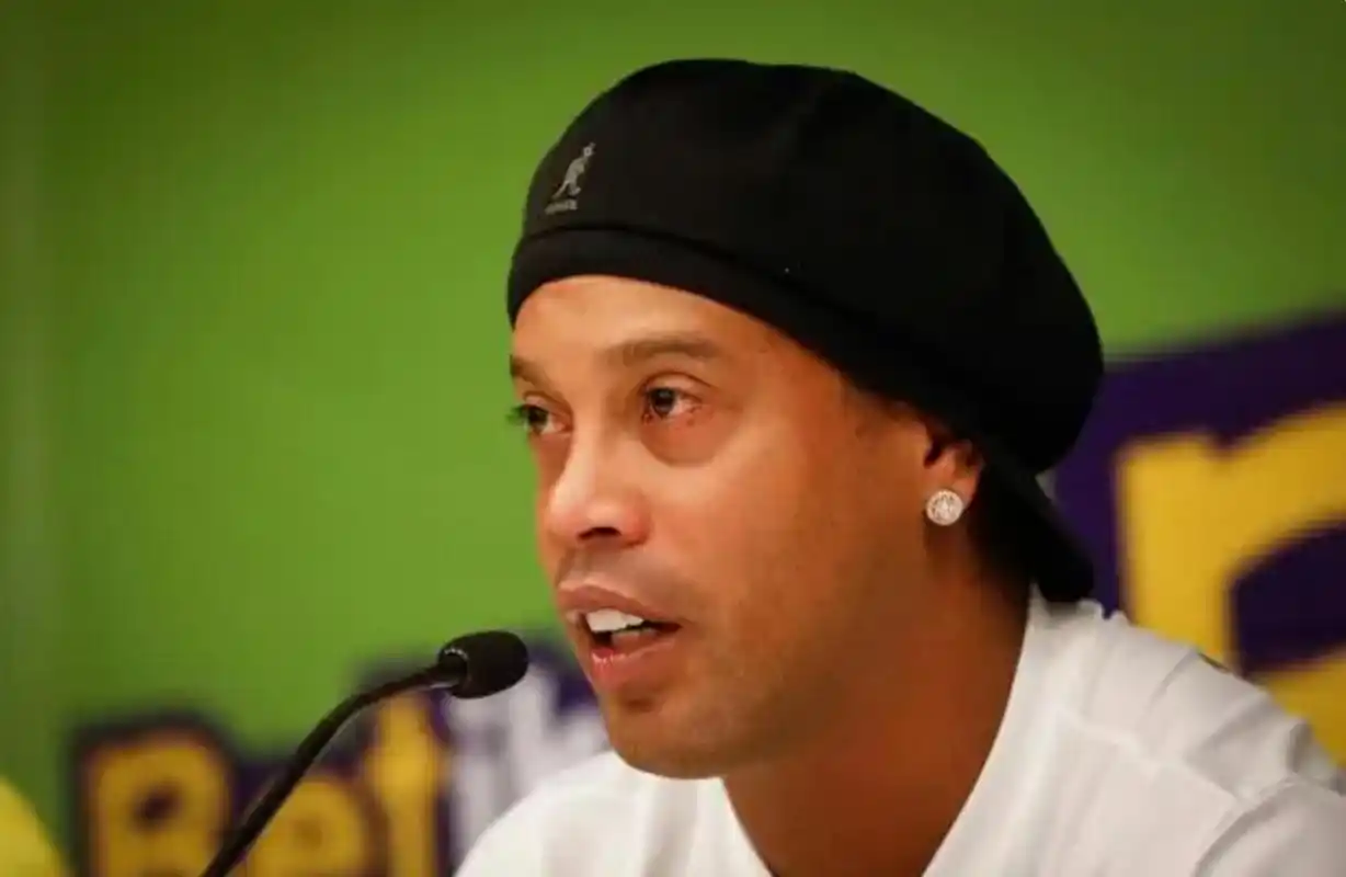 砸掉饭碗 砸掉饭碗