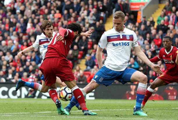 更是一场高 更是一场高