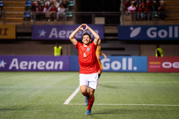 场比赛都保 场比赛都保