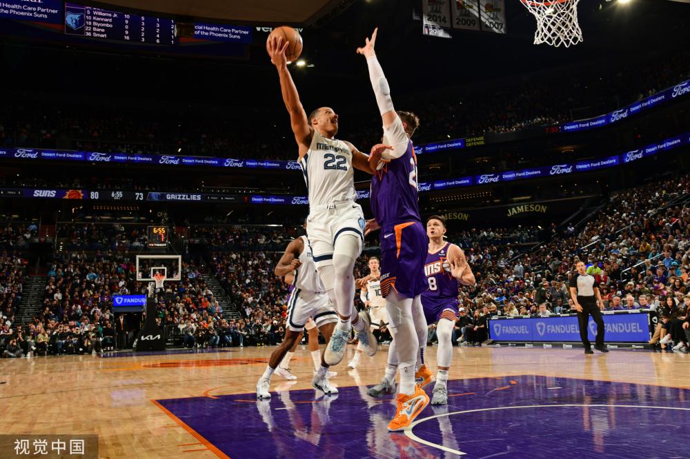 员的正面影 员的正面影