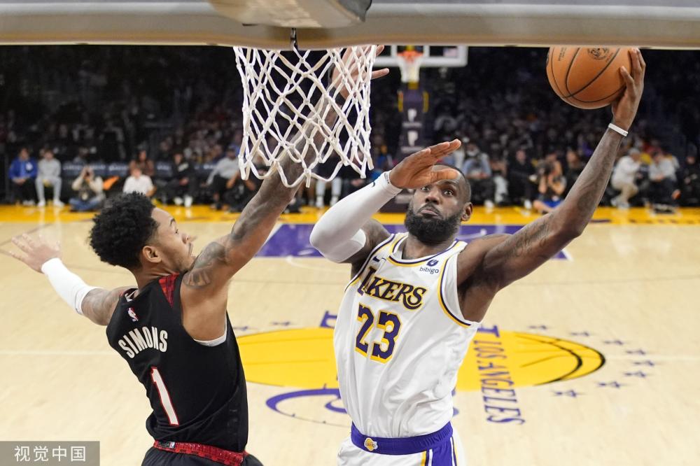 分别占据前 分别占据前