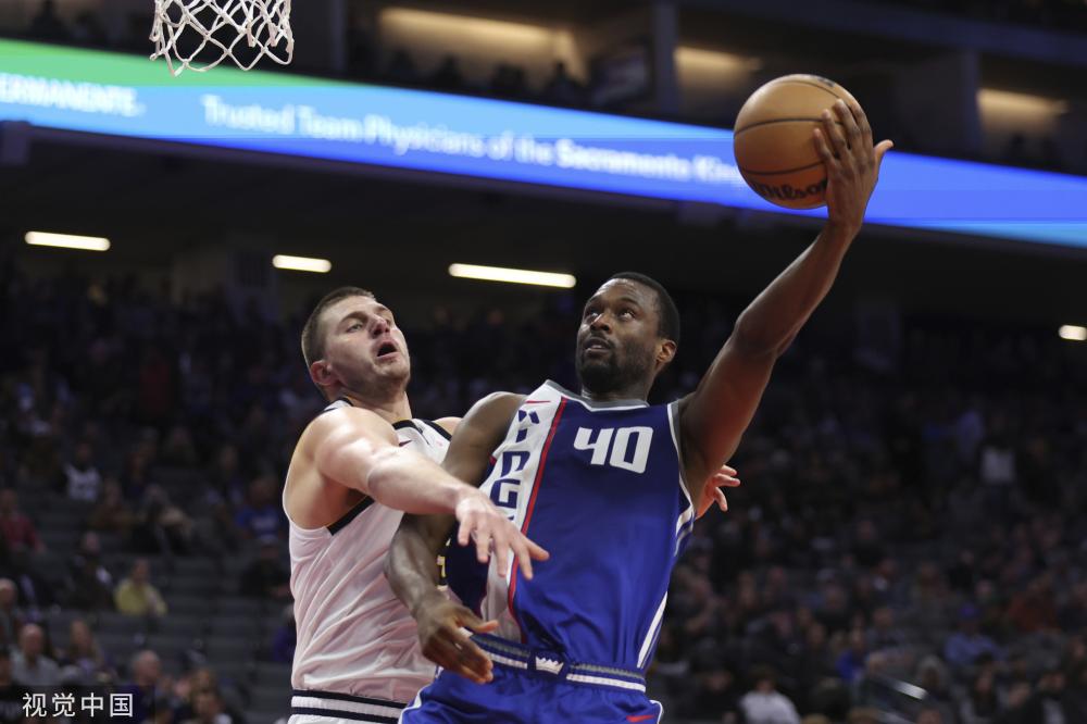 一个正式的 一个正式的