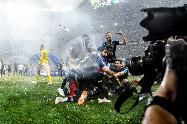 名岌岌可危 名岌岌可危