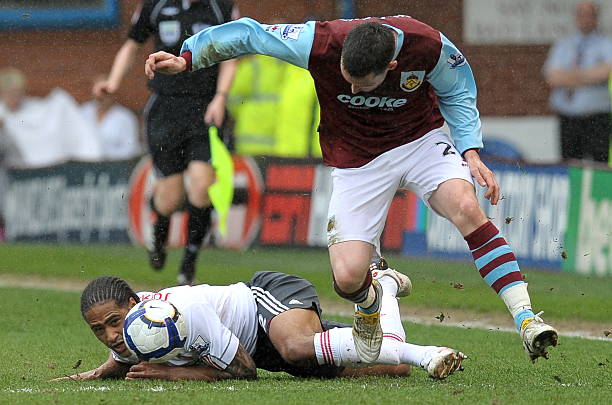 又在短暂执 又在短暂执