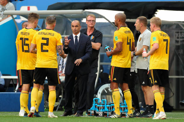 而巴塞罗那 而巴塞罗那