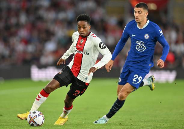 德天空：哈托即将加盟切尔西，阿贾克斯加入板仓滉争夺战.